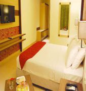 Poppys Hotel Tuticorin Exterior foto